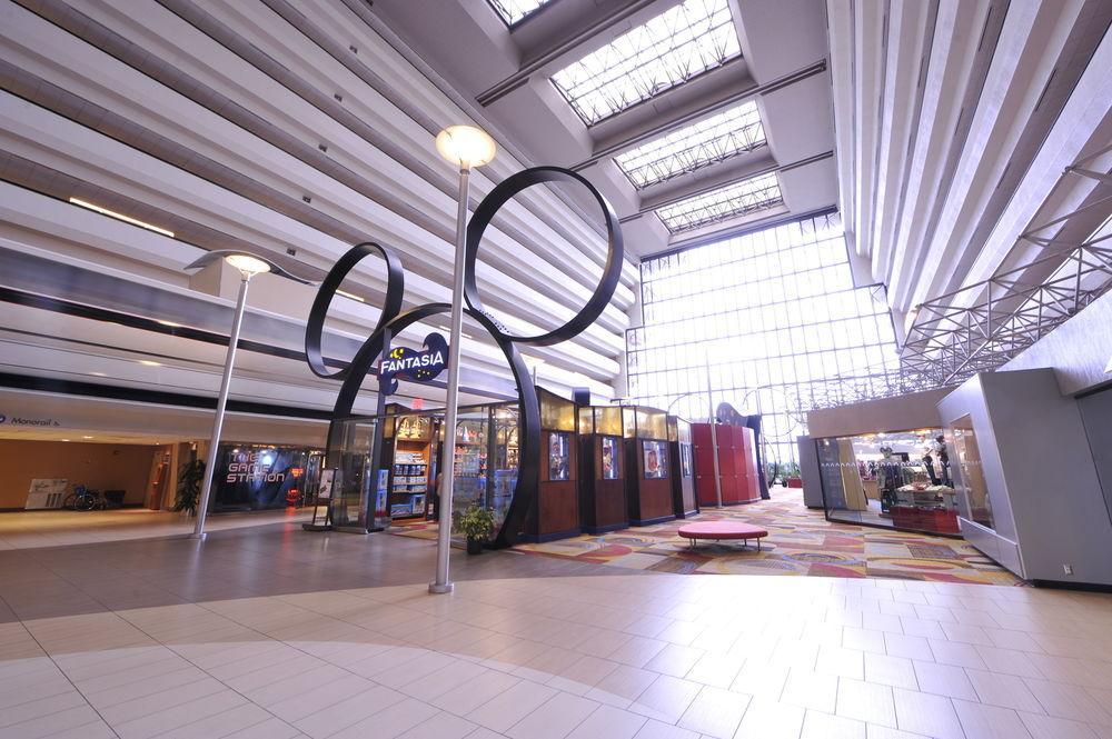 Bay Lake Tower At Disney'S Contemporary Resort Lake Buena Vista Exterior photo